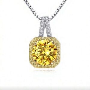 Yellow Diamond necklace Q552